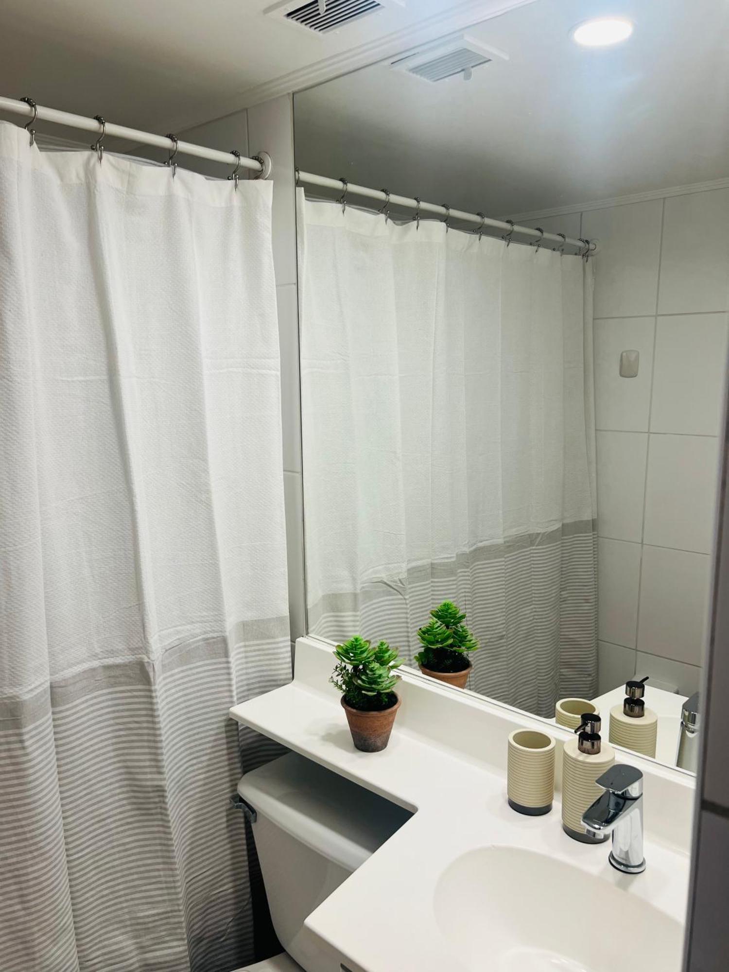 R&B Apartments Сантьяго Екстер'єр фото